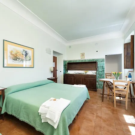 Bed and Breakfast Girolomoni - Monastero
