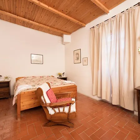 Girolomoni - Monastero Nocleg ze śniadaniem 3*