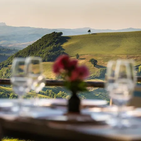 Girolomoni - Monastero Bed & Breakfast Isola del Piano